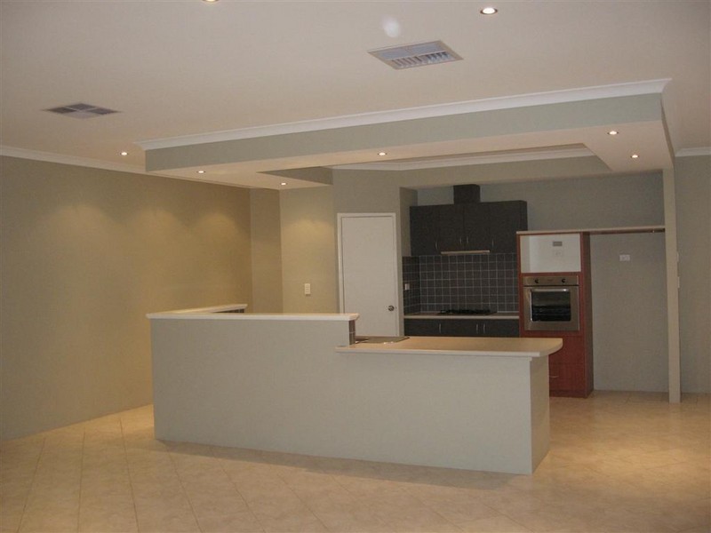 30 Solace Gardens, Atwell WA 6164