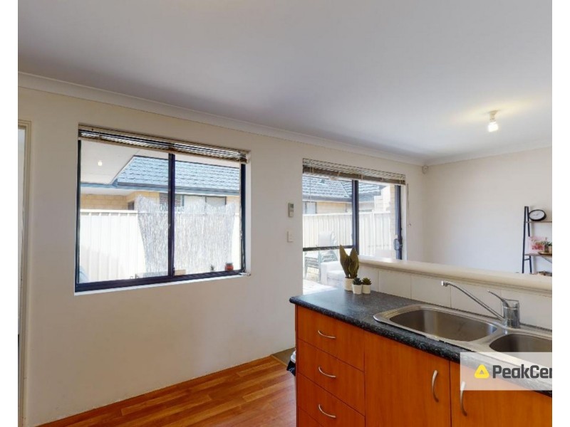 Unit 3/7 Barfield Road, Hammond Park WA 6164
