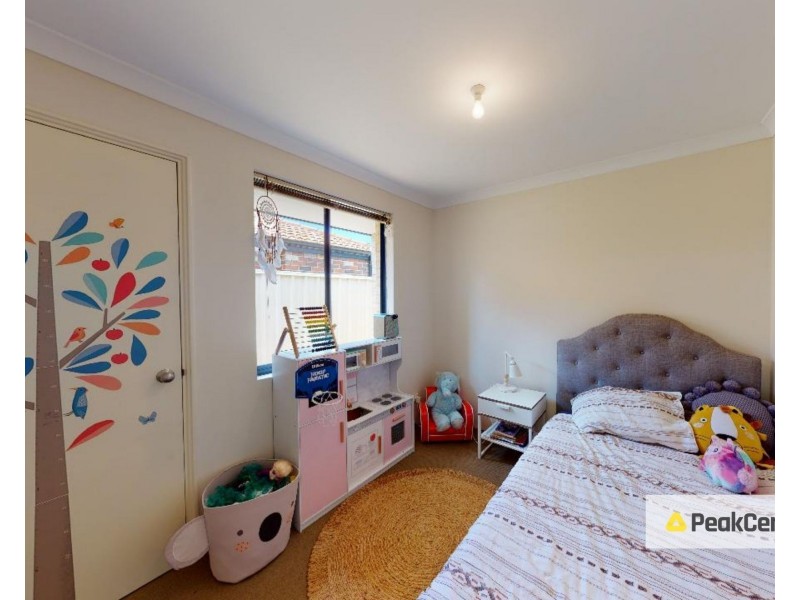 Unit 3/7 Barfield Road, Hammond Park WA 6164