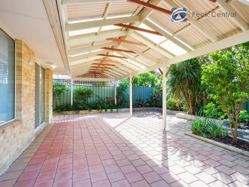 7 Wah Court, Atwell WA 6164