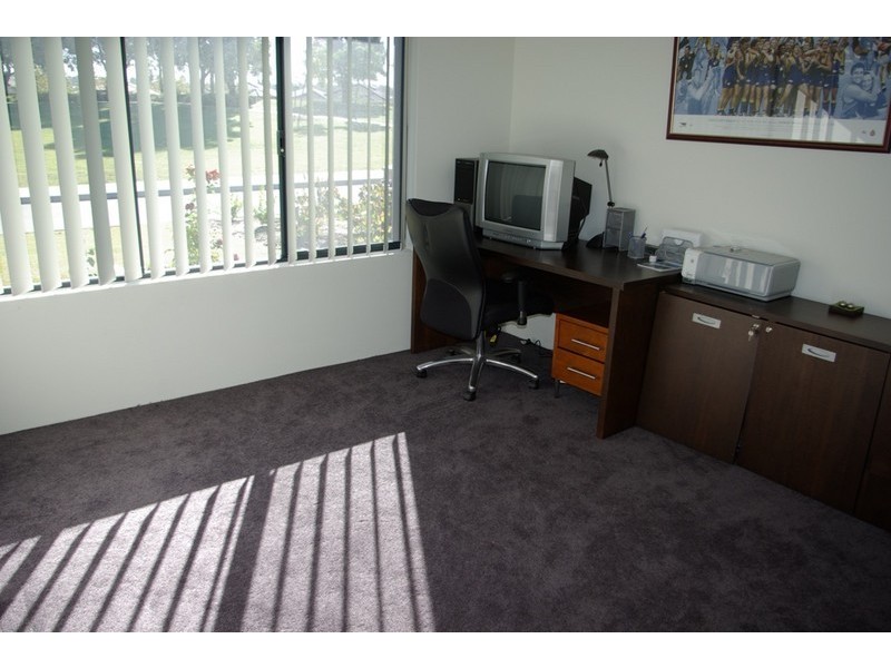 7 Ephemina Ridge, Bertram WA 6167