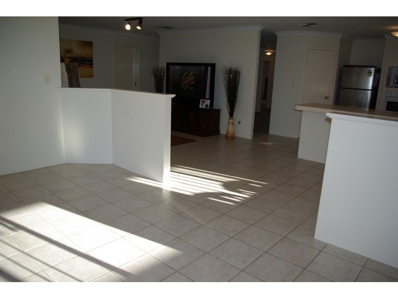 50 Delton Way, Atwell WA 6164