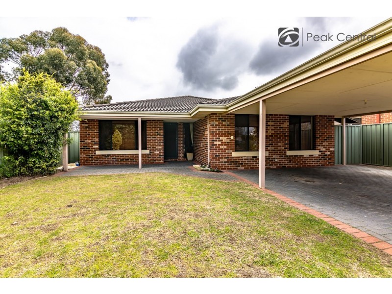 18 Wah Court, Atwell WA 6164