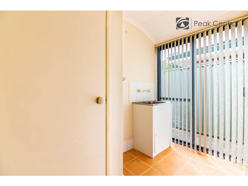 18 Wah Court, Atwell WA 6164