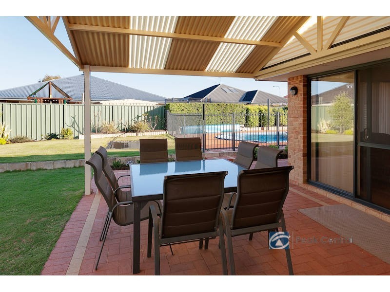 8 Pindan Elbow, Atwell WA 6164