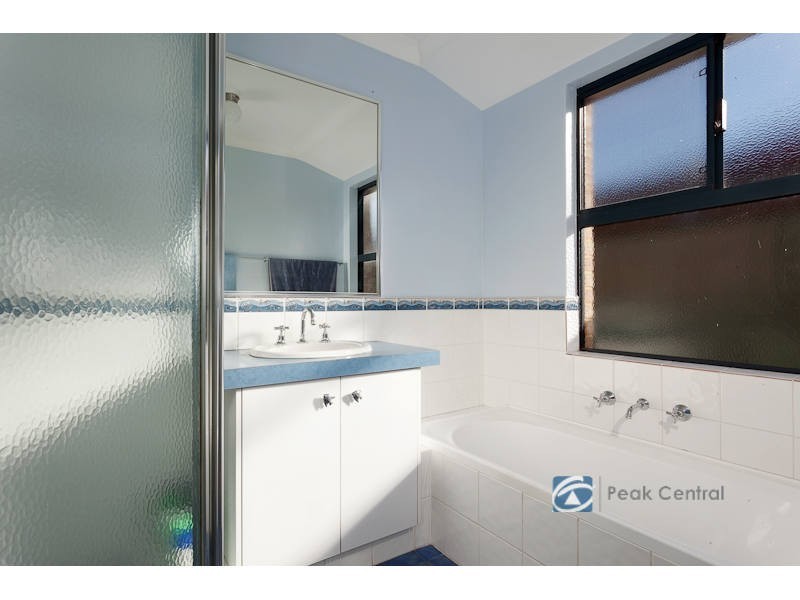 8 Pindan Elbow, Atwell WA 6164