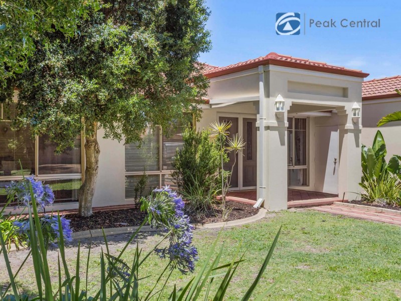 1 Kennack Vista, Atwell WA 6164
