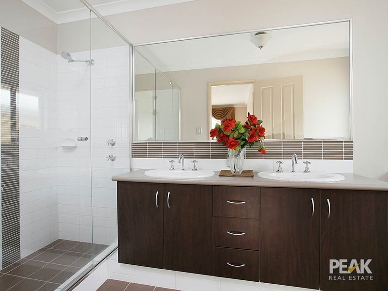 13 Vetiver Link, Atwell WA 6164