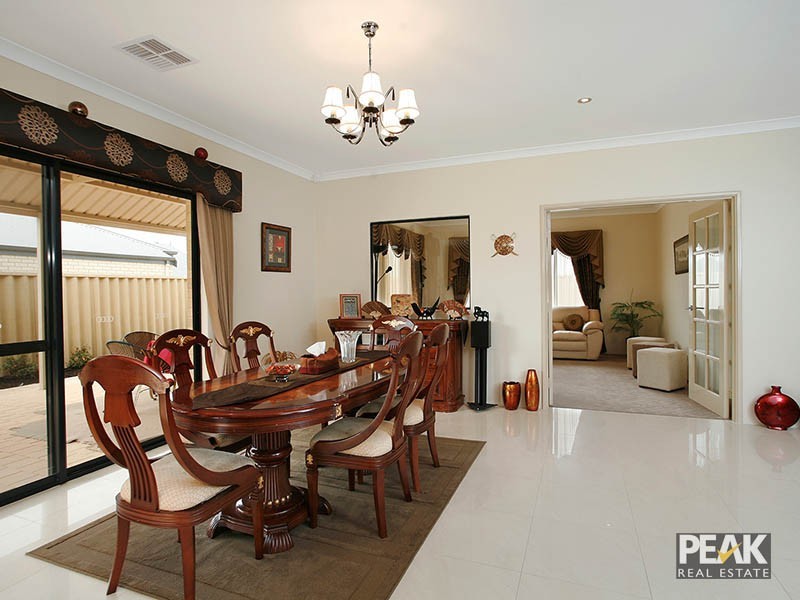 13 Vetiver Link, Atwell WA 6164