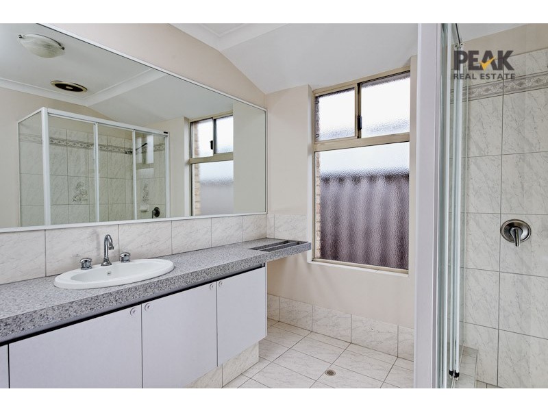31 Freshwater Drive, Atwell WA 6164