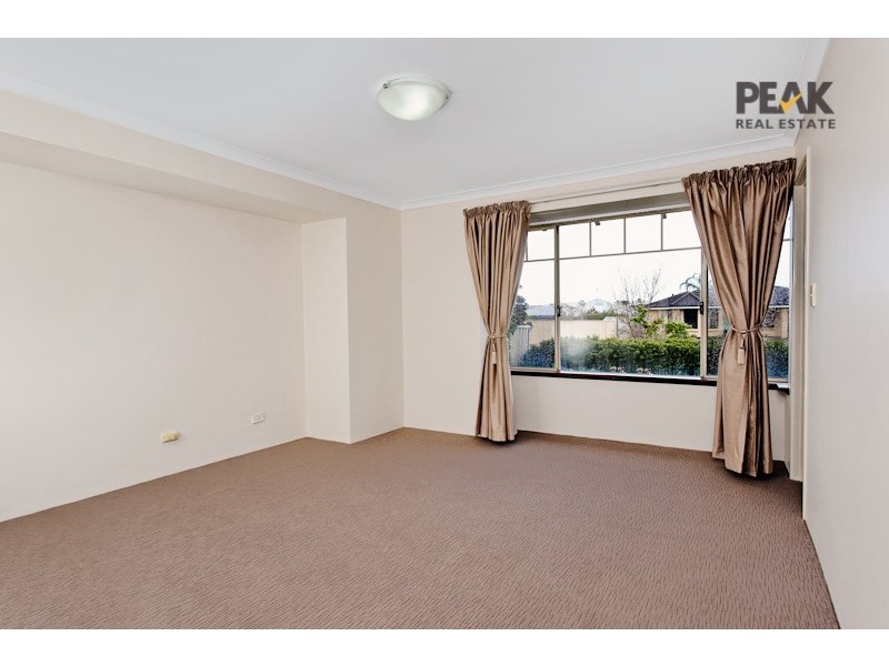 31 Freshwater Drive, Atwell WA 6164