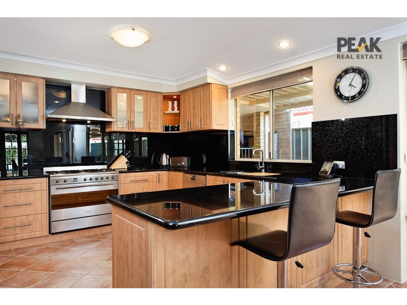 3 Kennack Vista, Atwell WA 6164
