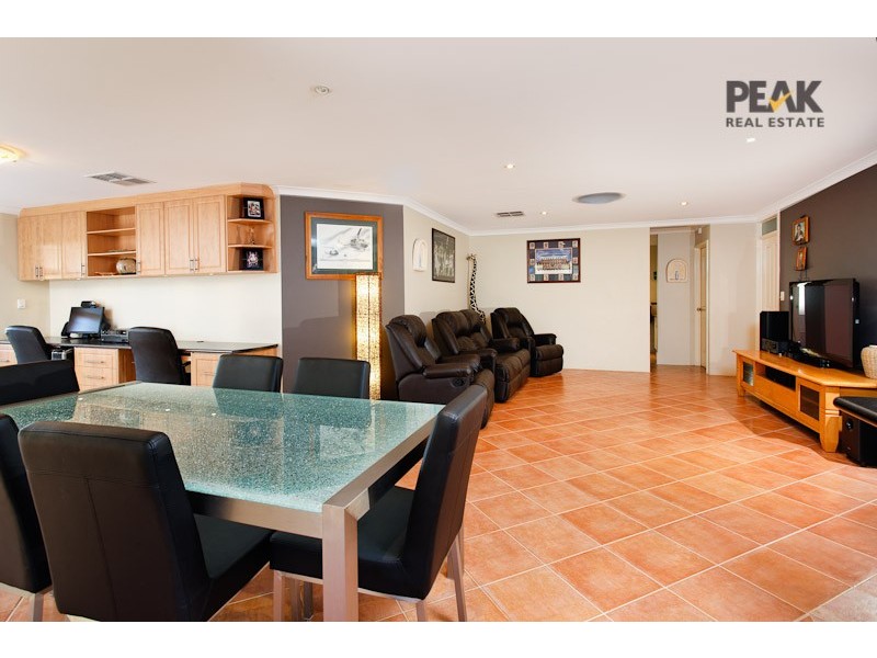 3 Kennack Vista, Atwell WA 6164