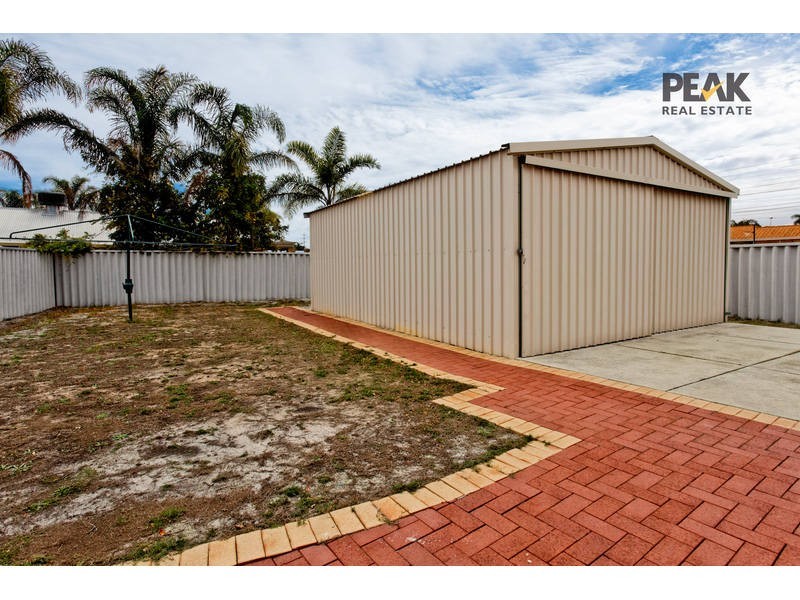 13 Ballard Mews, Success WA 6164