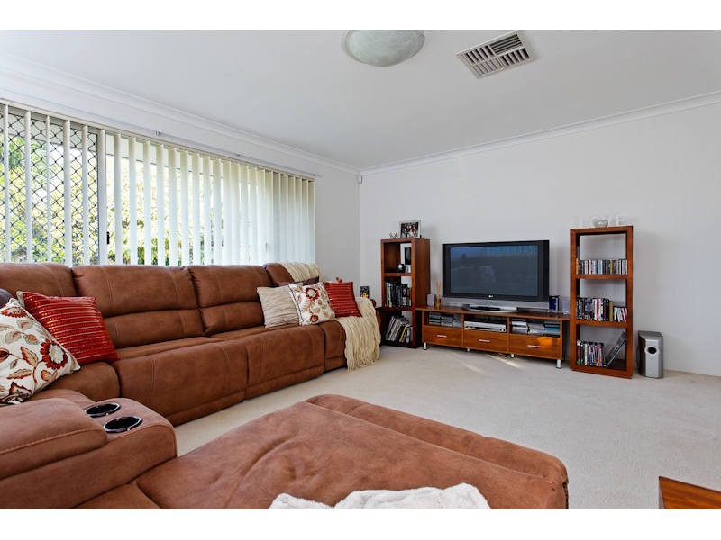 26 Lombe Gardens, Atwell WA 6164