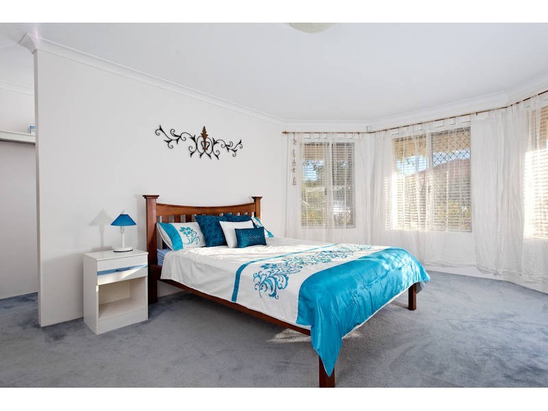 26 Lombe Gardens, Atwell WA 6164