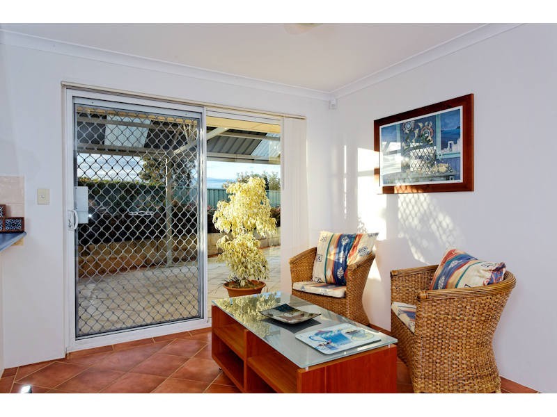 26 Lombe Gardens, Atwell WA 6164