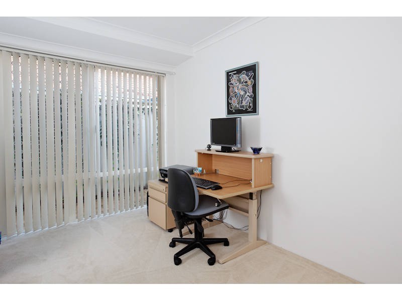 26 Lombe Gardens, Atwell WA 6164