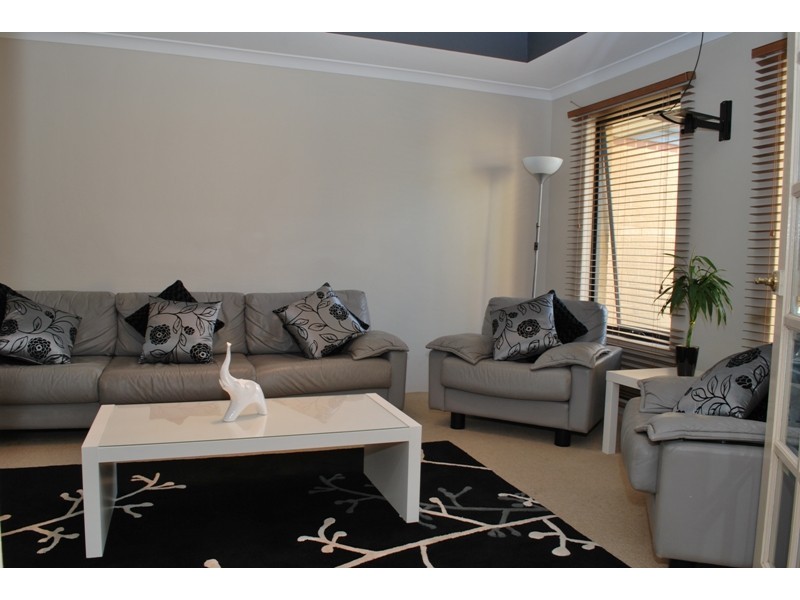 7 Sedge Link, Atwell WA 6164