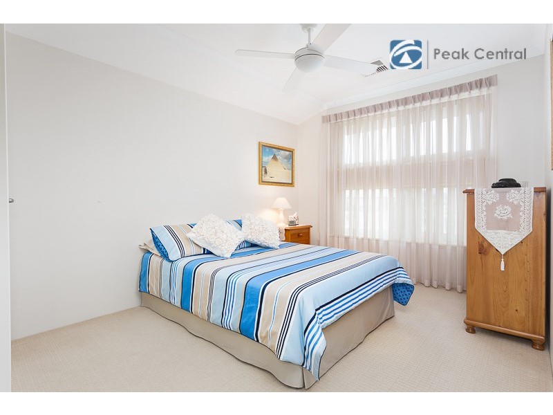 16 St Joseph Fairway, Success WA 6164