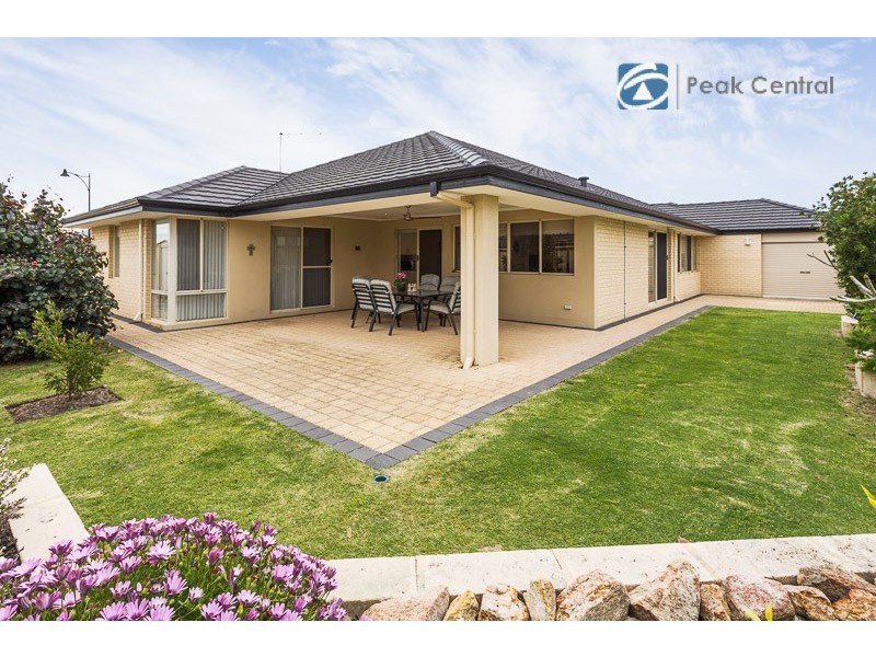16 St Joseph Fairway, Success WA 6164