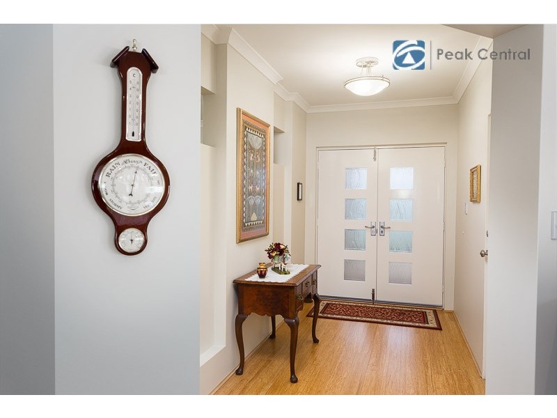 16 St Joseph Fairway, Success WA 6164