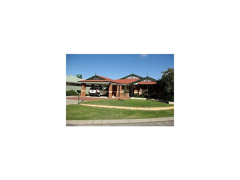 17 Mayhew Cross, Atwell WA 6164