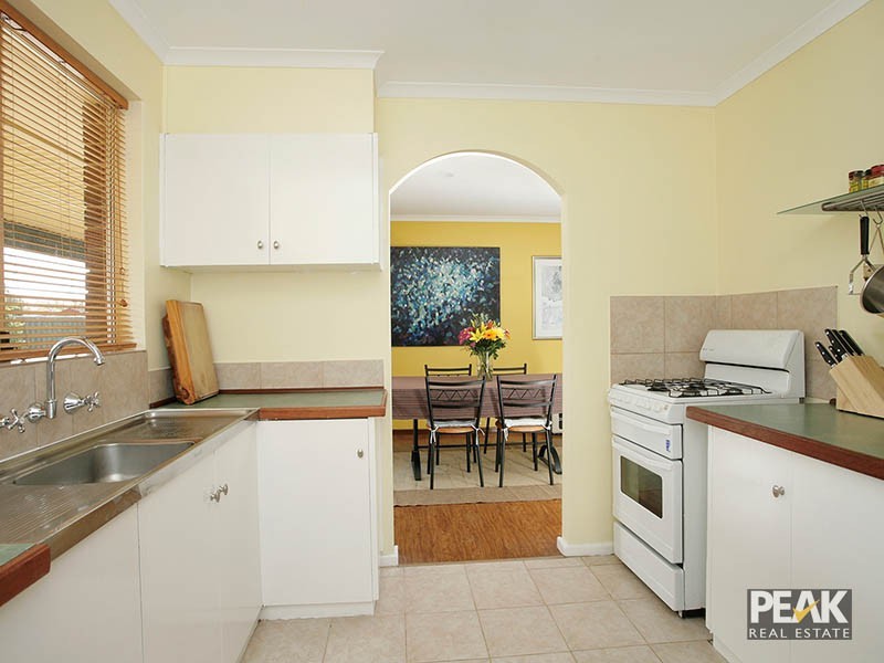 14 Iveston Road, Lynwood WA 6147