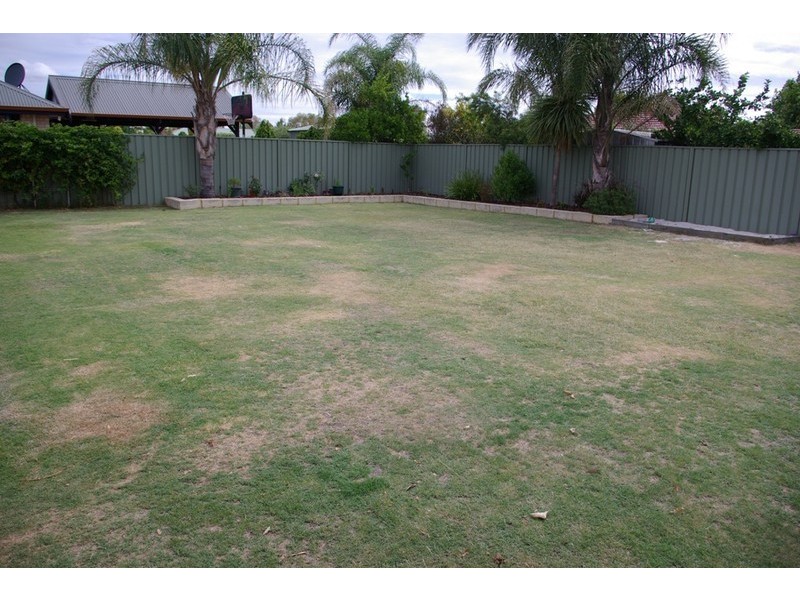 25 Turnbull Close, Atwell WA 6164