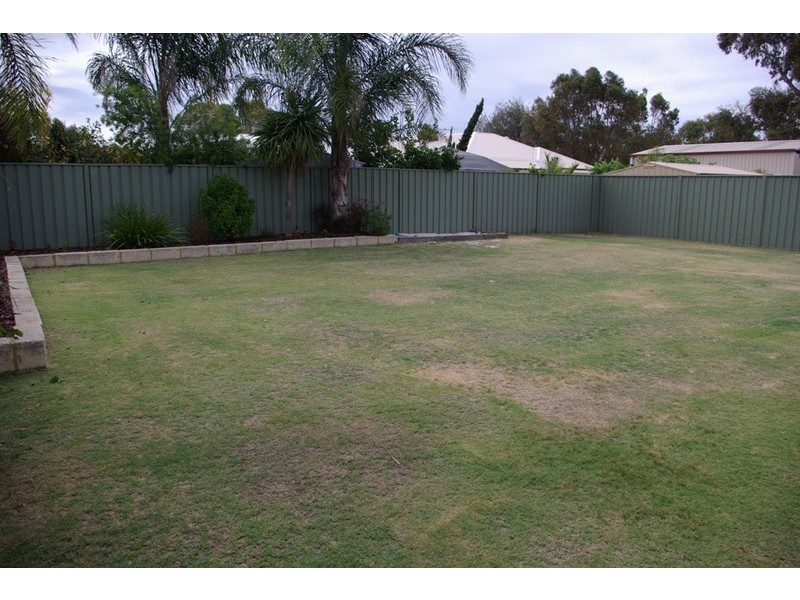 25 Turnbull Close, Atwell WA 6164