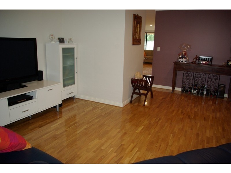 5 Strand Close, Atwell WA 6164