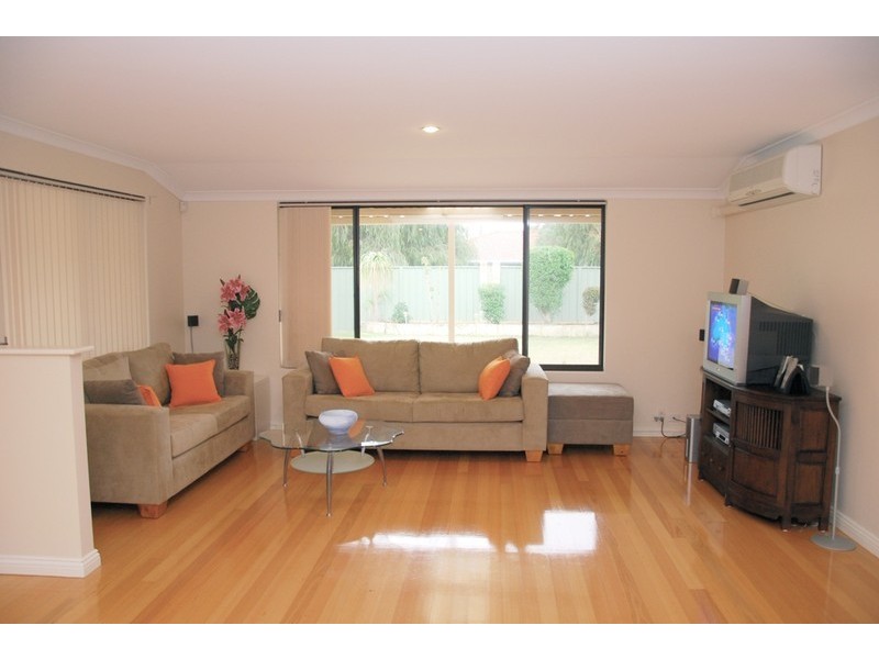 5 Strand Close, Atwell WA 6164