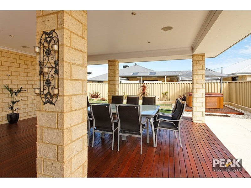 18 Patchouli Circuit, Atwell WA 6164