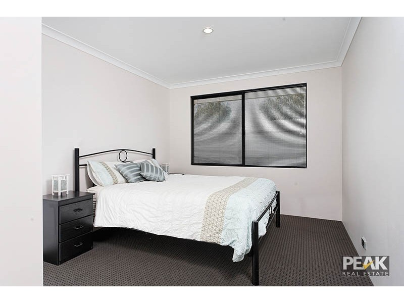18 Patchouli Circuit, Atwell WA 6164