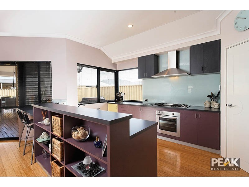 18 Patchouli Circuit, Atwell WA 6164