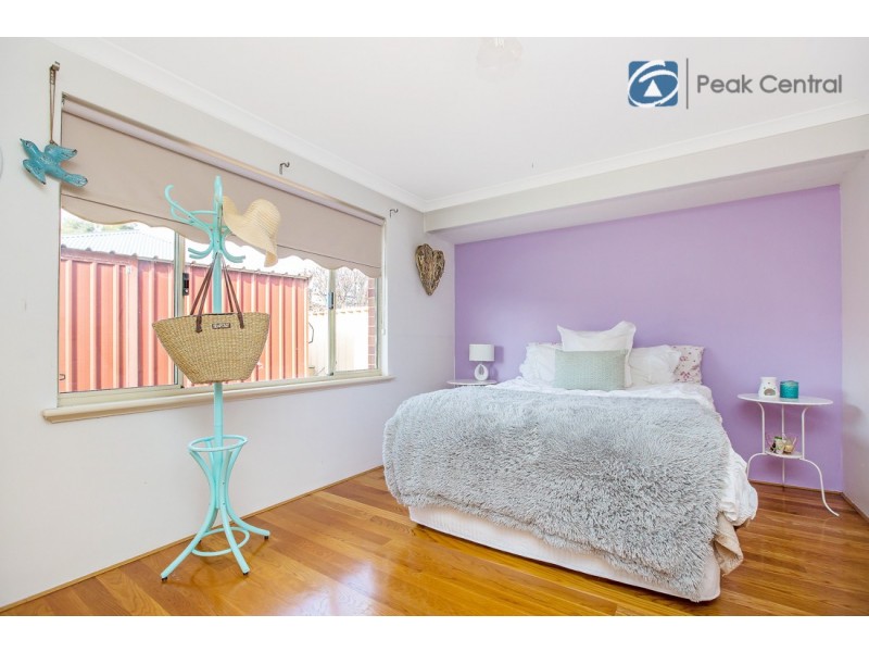 18 Tranquil Gardens, Atwell WA 6164