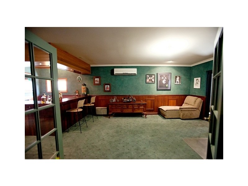 5 Ellery Court, Success WA 6164