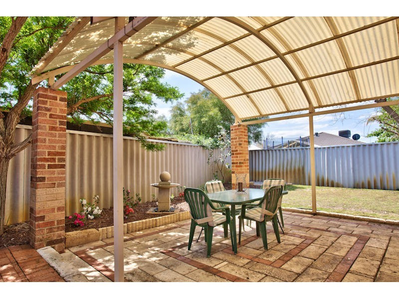 15 Folland Parade, Atwell WA 6164