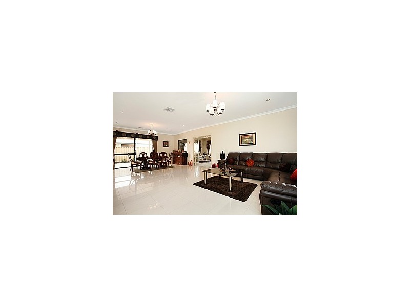 13 Vetiver Link, Atwell WA 6164