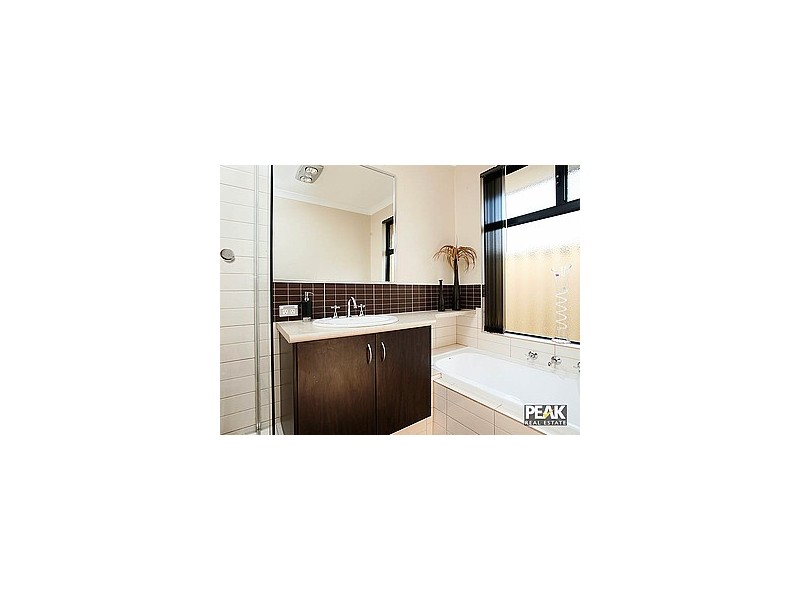 13 Vetiver Link, Atwell WA 6164