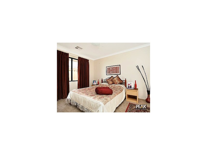 13 Vetiver Link, Atwell WA 6164