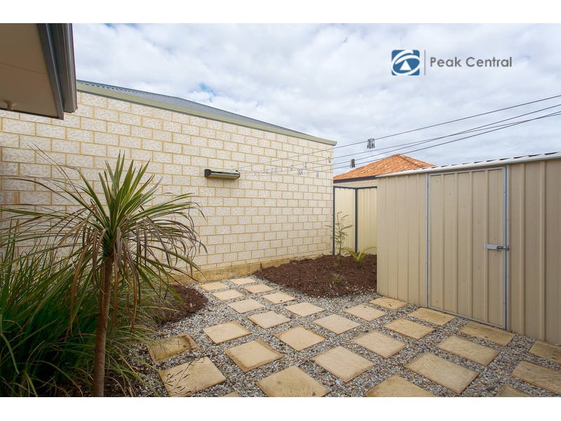 130 Lyon Road, Aubin Grove WA 6164