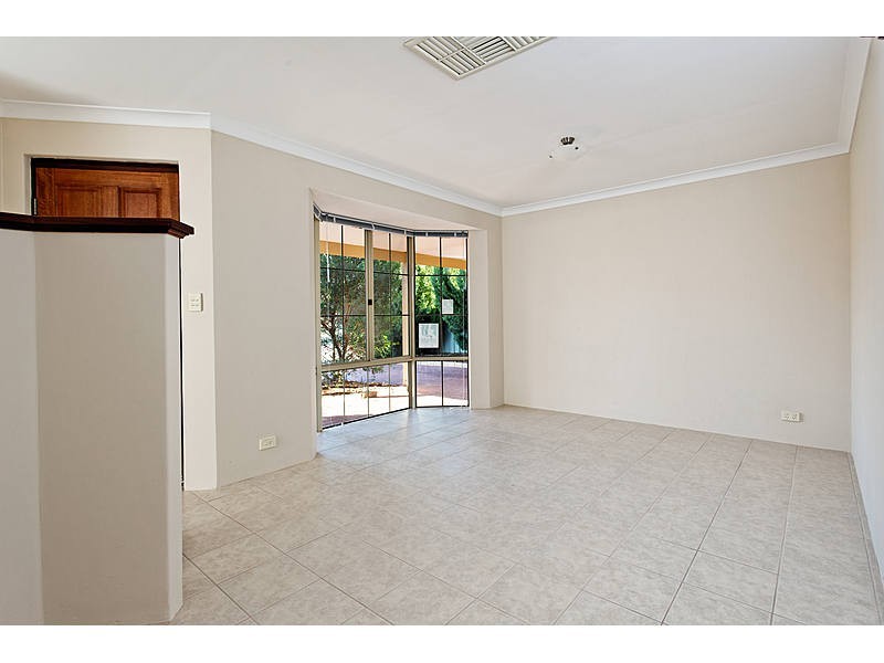 7 Bree Close, Atwell WA 6164
