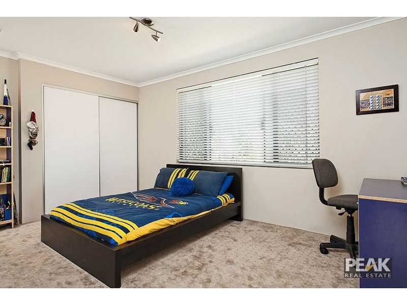 4 Vetiver Link, Atwell WA 6164