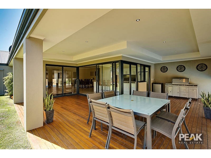 4 Vetiver Link, Atwell WA 6164