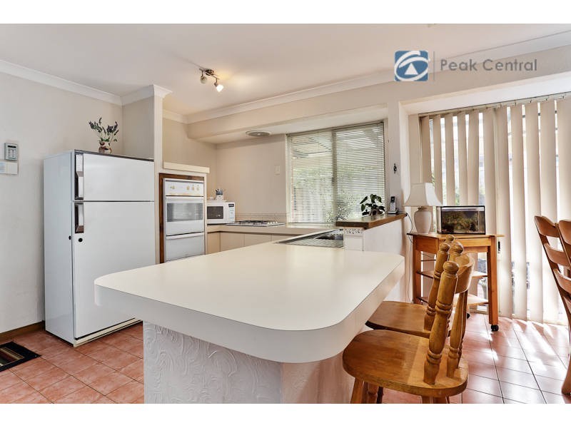 5 Folland Parade, Atwell WA 6164
