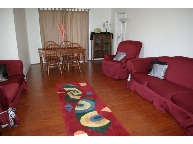 4 Hayton Mews, Atwell WA 6164