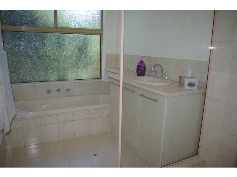 4 Hayton Mews, Atwell WA 6164