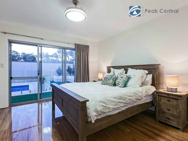 24 Descanso Loop, Aubin Grove WA 6164