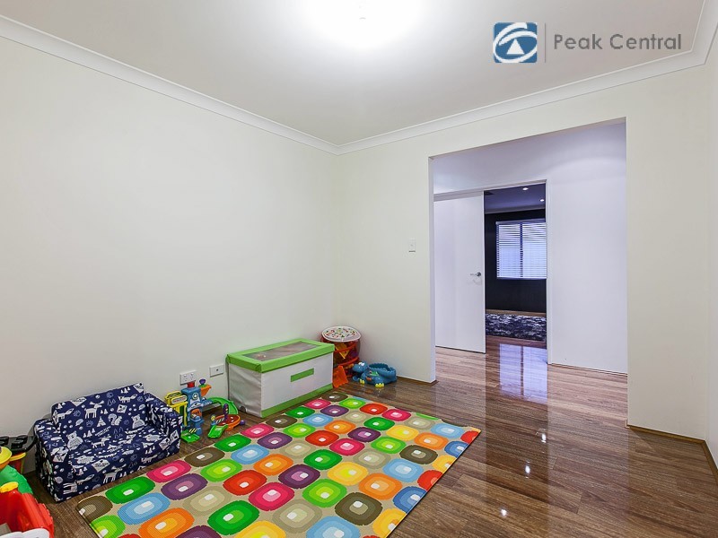 24 Descanso Loop, Aubin Grove WA 6164